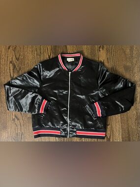 Next Era Cream Woven Label with Navy Floral Embroidery